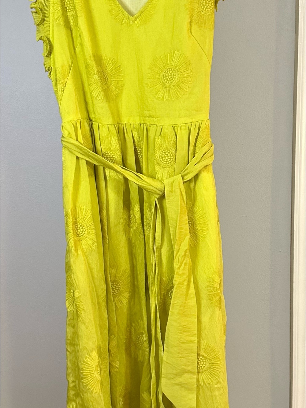 NWOT SZ 8 Kate Spade Sunflower Embroidered Dress